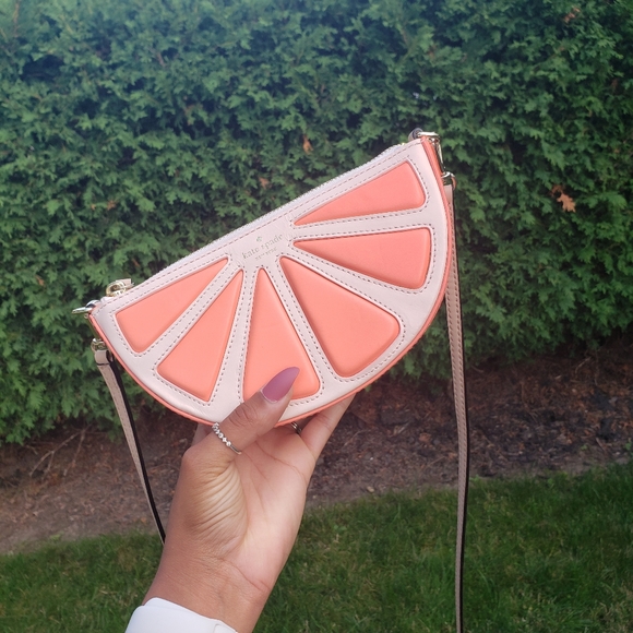 Kate Spade ♠️ Grapefruit Crossbody - Picture 10 of 10